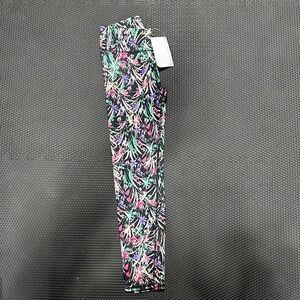 Fabletics Women NWT Leggings with gorgeous Black and Pink Floral Design